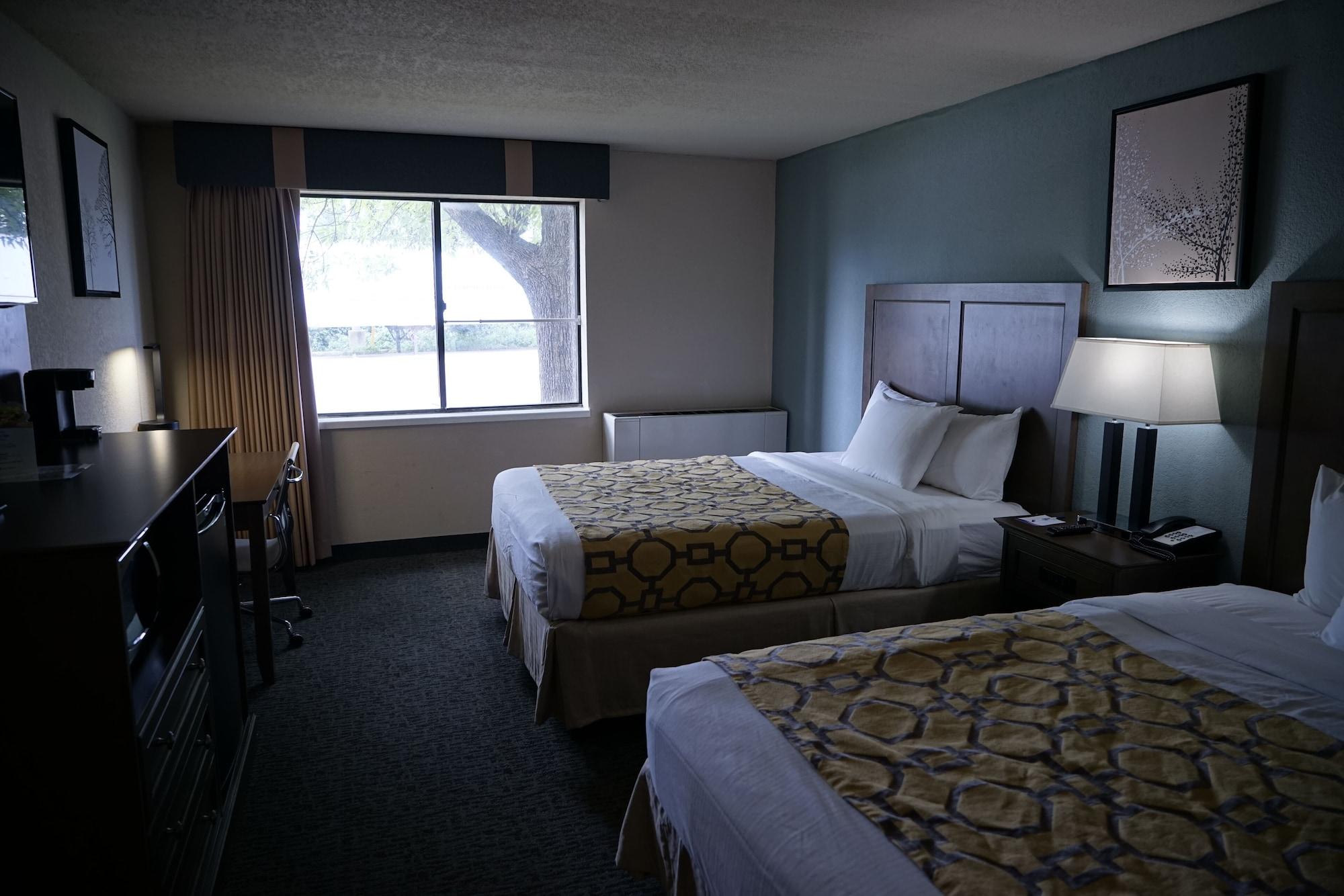Hotel Baymont By Wyndham Shakopee Exterior foto