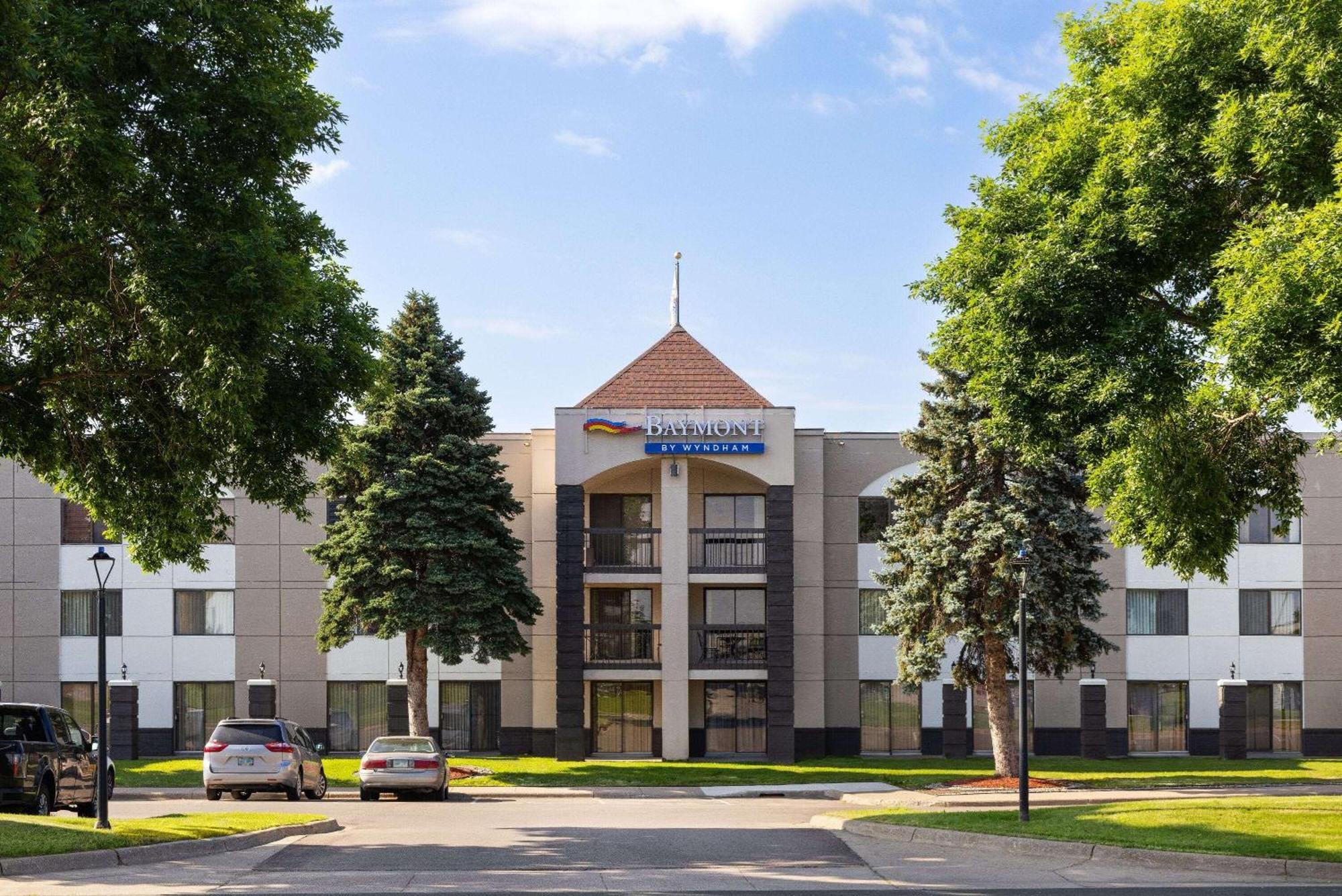 Hotel Baymont By Wyndham Shakopee Exterior foto